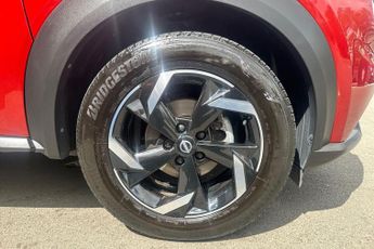 Nissan Juke 1.0 DiG-T 114 N-Connecta 5dr DCT