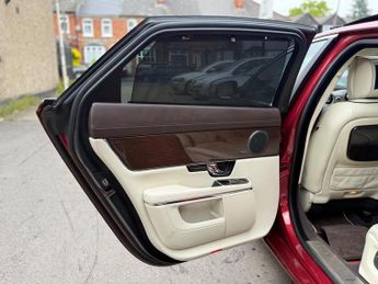 Jaguar XJ 3.0d V6 Portfolio Auto Euro 5 (s/s) 4dr (LWB)