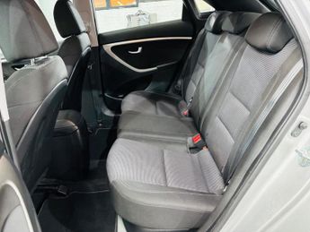 Hyundai i30 1.6 Active Auto Euro 5 5dr