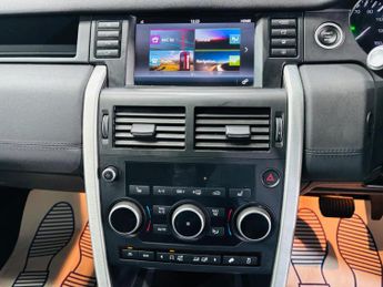 Land Rover Discovery Sport 2.0 TD4 HSE Black Auto 4WD Euro 6 (s/s) 5dr
