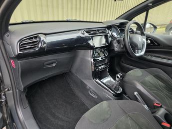 DS AUTOMOBILES DS 3 1.2 PureTech Elegance Euro 6 (s/s) 3dr