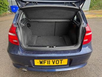 BMW 1 Series 2.0 116i SE Steptronic Euro 5 5dr