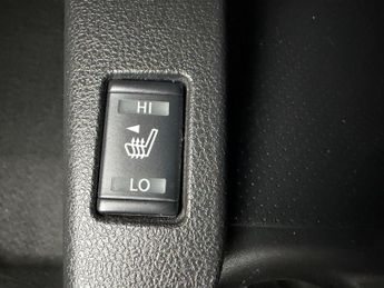 Nissan Leaf 30kWh Tekna Auto 5dr