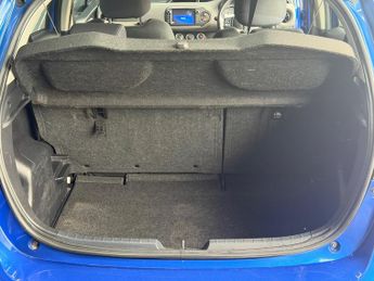 Toyota Yaris 1.5 VVT-i Icon CVT Euro 6 5dr