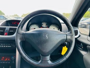 Peugeot 207 1.4 VTi Sport Euro 5 5dr