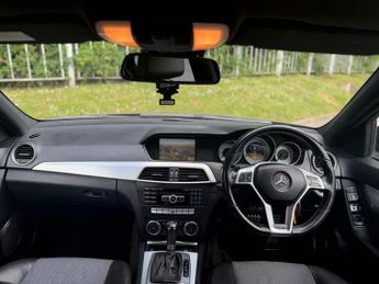 Mercedes-Benz C Class 1.8 C180 BlueEfficiency Sport Edition 125 G-Tronic+ Euro 5 (s/s)