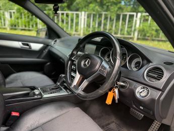 Mercedes-Benz C Class 1.8 C180 BlueEfficiency Sport Edition 125 G-Tronic+ Euro 5 (s/s)