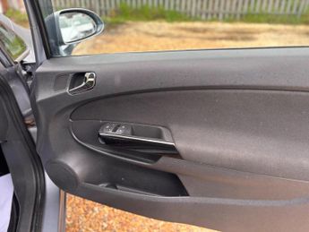 Vauxhall Corsa 1.2i 16v SXi 3dr