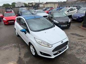 Ford Fiesta 1.0T EcoBoost Zetec White Edition Euro 6 (s/s) 5dr