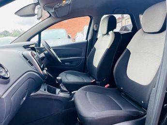 Renault Captur 1.5 dCi ENERGY Iconic EDC Euro 6 (s/s) 5dr