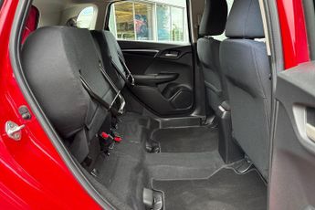 Honda Jazz 1.5 i-VTEC Sport CVT