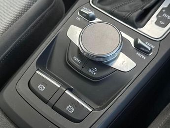 Audi Q2 1.5 TFSI CoD 35 Sport S Tronic Euro 6 (s/s) 5dr
