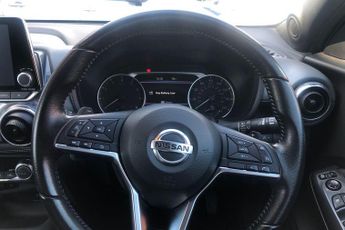 Nissan Juke 1.0 DiG-T N-Connecta 5dr DCT