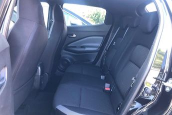 Nissan Juke 1.0 DiG-T N-Connecta 5dr DCT