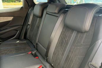 Peugeot 3008 1.2 PureTech GT Premium SUV 5dr Petrol EAT Euro 6 (s/s) (130 ps)