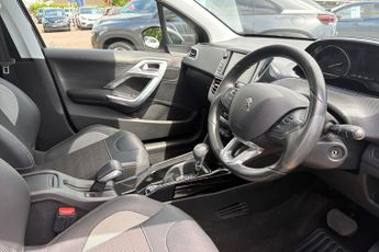 Peugeot 2008 1.2 PureTech Allure Premium SUV 5dr Petrol EAT Euro 6 (s/s) (110