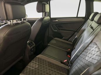 Volkswagen Tiguan 2.0 TDI R-Line SUV 5dr Diesel DSG Euro 6 (s/s) (150 ps)