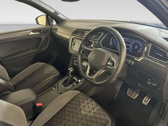 Volkswagen Tiguan 2.0 TDI R-Line SUV 5dr Diesel DSG Euro 6 (s/s) (150 ps)