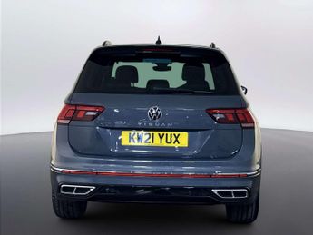Volkswagen Tiguan 2.0 TDI R-Line SUV 5dr Diesel DSG Euro 6 (s/s) (150 ps)