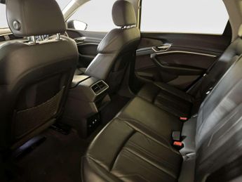 Audi e-tron 50 Sport Auto quattro 5dr 71.2kWh (11kW Charger)