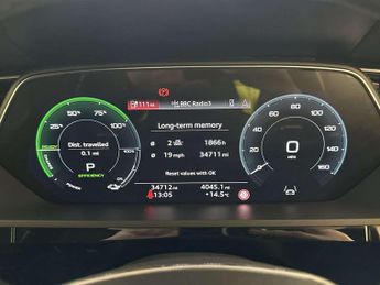 Audi e-tron 50 Sport Auto quattro 5dr 71.2kWh (11kW Charger)