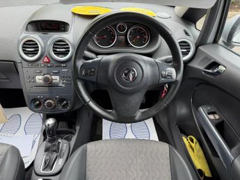 Vauxhall Corsa 1.4 16V SE Hatchback 5dr Petrol Auto Euro 5 (100 ps)