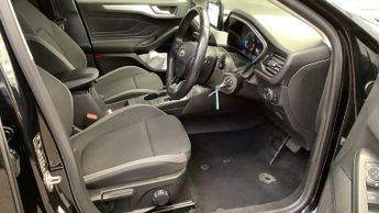 Ford Focus 1.0T EcoBoost Zetec Auto Euro 6 (s/s) 5dr