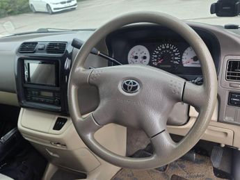Toyota Granace Grand Hi Ace