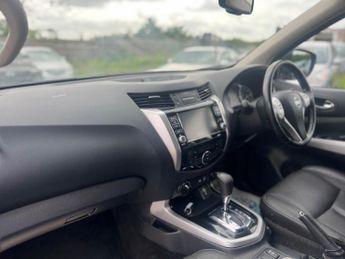 Nissan Navara 2.3 dCi Tekna Auto 4WD Euro 6 4dr