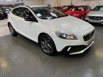 Volvo V40 Cross Country 2.0 D2 Lux Auto Euro 6 (s/s) 5dr