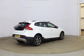 Volvo V40 Cross Country 2.0 D2 Lux Auto Euro 6 (s/s) 5dr