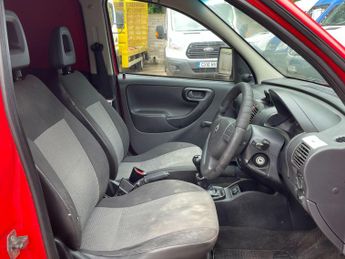 Vauxhall Combo 1.3 CDTi 1700 16v 3dr