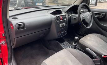 Vauxhall Combo 1.3 CDTi 1700 16v 3dr