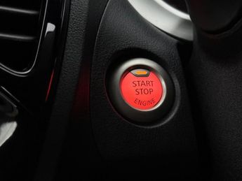 Nissan Juke 1.6 Tekna XTRON Euro 6 5dr