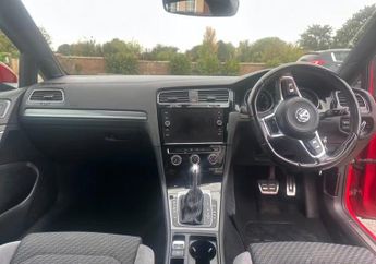 Volkswagen Golf 2.0 TDI BlueMotion Tech R-Line DSG Euro 6 (s/s) 5dr