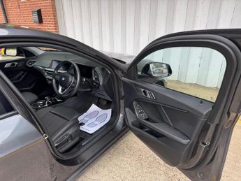 BMW 1 Series 1.5 118i Sport DCT Euro 6 (s/s) 5dr