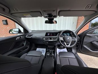 BMW 1 Series 1.5 118i Sport DCT Euro 6 (s/s) 5dr