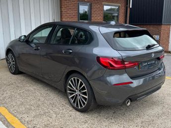 BMW 1 Series 1.5 118i Sport DCT Euro 6 (s/s) 5dr