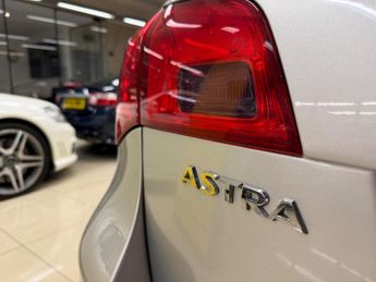 Vauxhall Astra 1.6 CDTi ecoFLEX Design Sports Tourer Euro 6 (s/s) 5dr