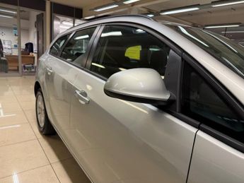 Vauxhall Astra 1.6 CDTi ecoFLEX Design Sports Tourer Euro 6 (s/s) 5dr