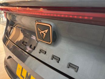 CUPRA Leon 1.4 eHybrid 12.8kWh VZ2 DSG Euro 6 (s/s) 5dr