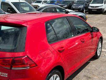 Volkswagen Golf 2.0 TDI BlueMotion Tech SE DSG Euro 5 (s/s) 5dr