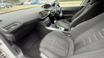 Peugeot 308 1.2 e-THP PureTech Allure Euro 6 (s/s) 5dr