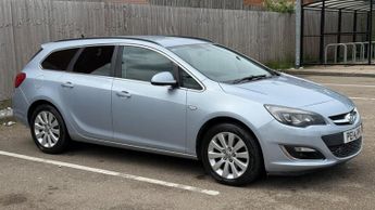 Vauxhall Astra 2.0 CDTi Tech Line Sports Tourer Auto Euro 5 5dr