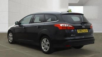 Ford Focus 1.0T EcoBoost Titanium Navigator Euro 5 (s/s) 5dr