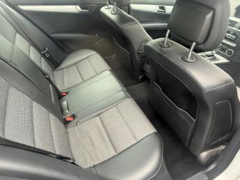 Mercedes-Benz C Class 2.1 C220 CDI AMG Sport G-Tronic+ Euro 5 (s/s) 4dr