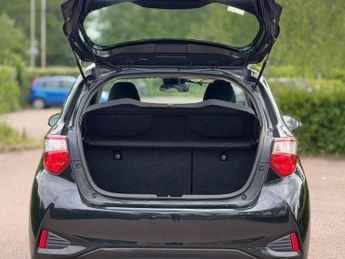 Toyota Yaris 1.5 VVT-h Icon E-CVT Euro 6 (s/s) 5dr