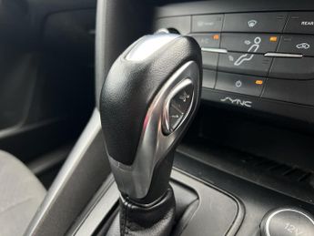 Ford Focus 1.6 Zetec S Powershift Euro 6 5dr
