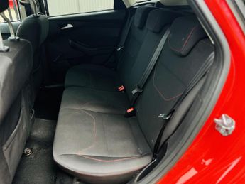 Ford Focus 1.6 Zetec S Powershift Euro 6 5dr