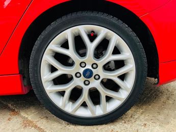 Ford Focus 1.6 Zetec S Powershift Euro 6 5dr